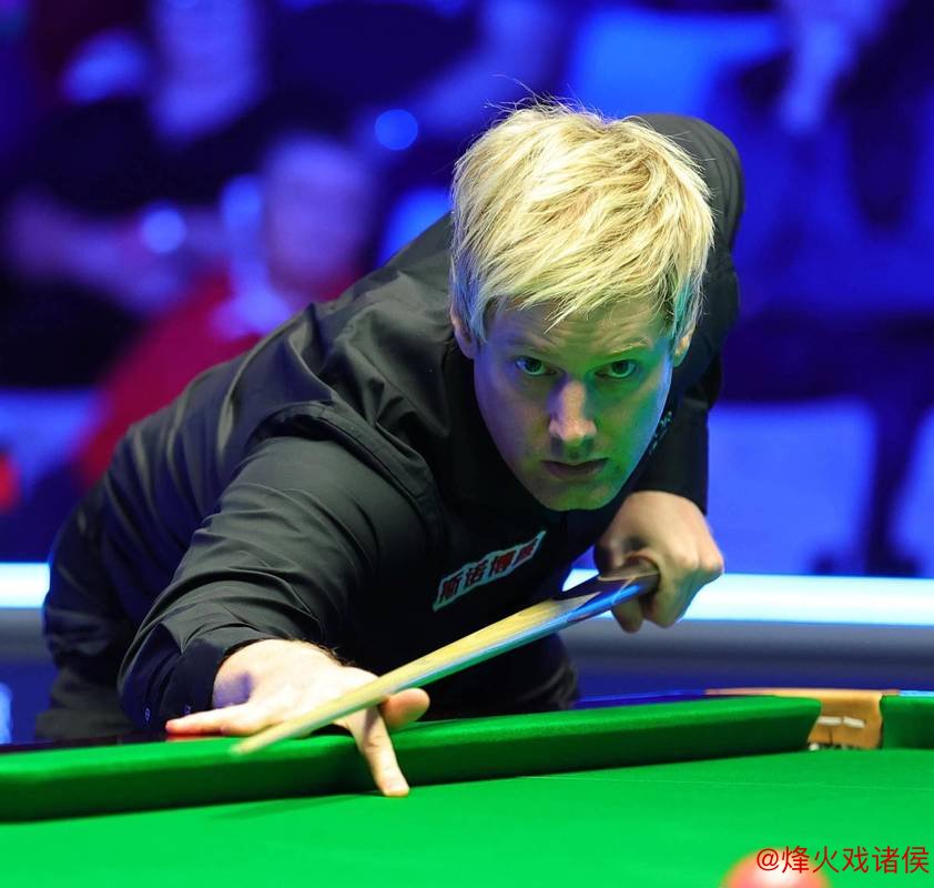 罗伯逊：斯洛特每场都会调整球员角色